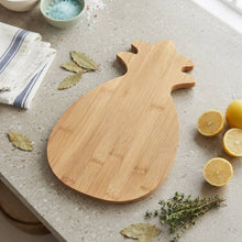 Load image into Gallery viewer, BAMBOO CUTTING BOARD / PINEAPPLE