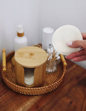 Load image into Gallery viewer, REUSABLE FACIAL ROUNDS WITH BAMBOO STORAGE BOX