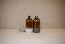 Load image into Gallery viewer, SILICONE BOTTLE BOOT / NONSLIP BASE FOR GLASS BOTTLES