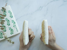 Load image into Gallery viewer, ECO SPONGE / DOUBLE SIDED / WITH SCRUBBER