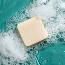 Load image into Gallery viewer, DIP COLOR SAFE SHAMPOO BAR FOR EVERY DAY