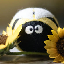 Load image into Gallery viewer, WOOL DRYER BALL
