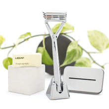 Load image into Gallery viewer, LEAF TRIPLE-BLADE PIVOTING HEAD SHAVING RAZOR KIT (PRE-BOXED)