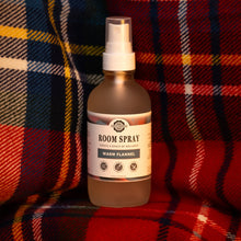 Load image into Gallery viewer, ROOM SPRAY / WARM FLANNEL *SEASONAL*