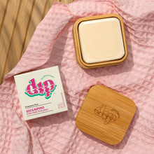 Load image into Gallery viewer, LARGE DIP TRAVEL CASE WITH COASTER / SHAMPOO