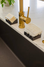 Load image into Gallery viewer, SILICONE DRAINING SOAP DISH