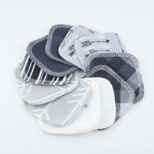 Load image into Gallery viewer, REUSABLE FACIAL ROUNDS / COTTON
