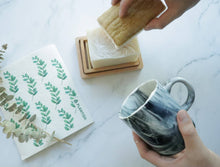 Load image into Gallery viewer, ECO SPONGE / DOUBLE SIDED / WITH SCRUBBER