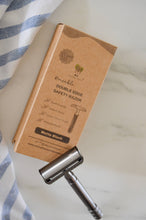 Load image into Gallery viewer, REUSABLE DOUBLE EDGE SAFETY RAZOR / SILVER
