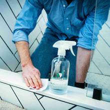 Load image into Gallery viewer, BATHROOM CLEANER / REFILL TABLETS / Green Llama