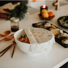 Load image into Gallery viewer, REUSABLE BEESWAX FOOD WRAP