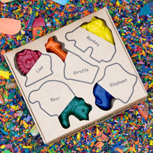 Load image into Gallery viewer, RECYCLED CRAYONS / Zoo Crayon Set