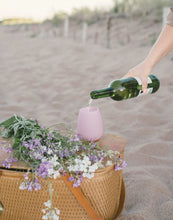 Load image into Gallery viewer, PORTABLE SILICONE TRAVEL WINE GLASS + TRAVEL BAG