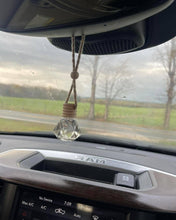 Load image into Gallery viewer, CAR DIFFUSER / FLAME AND ARROW
