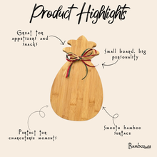 Load image into Gallery viewer, BAMBOO CUTTING BOARD / PINEAPPLE
