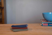 Load image into Gallery viewer, ORGANIC COTTON MUSLIN WASHCLOTHS / KITCHEN CLOTH / HANKIE
