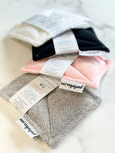 Load image into Gallery viewer, WASHABLE REUSABLE SPONGE / PORTER LEE'S / SURPRISE PRINT
