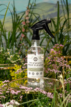 Load image into Gallery viewer, LOTS OF PURPOSE SPRAY CLEANER / RUSTIC STRENGTH / REFILLABLE
