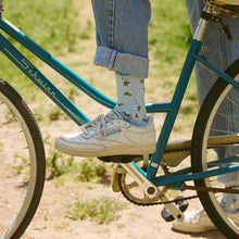 Load image into Gallery viewer, SOCKS THAT GIVE BACK / CONSCIOUS STEP SOCKS
