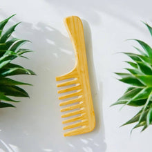 Load image into Gallery viewer, BAMBOO DETANGLING WIDE TOOTH COMB
