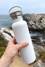 Load image into Gallery viewer, STAINLESS STEEL WATER BOTTLE WITH BAMBOO LID
